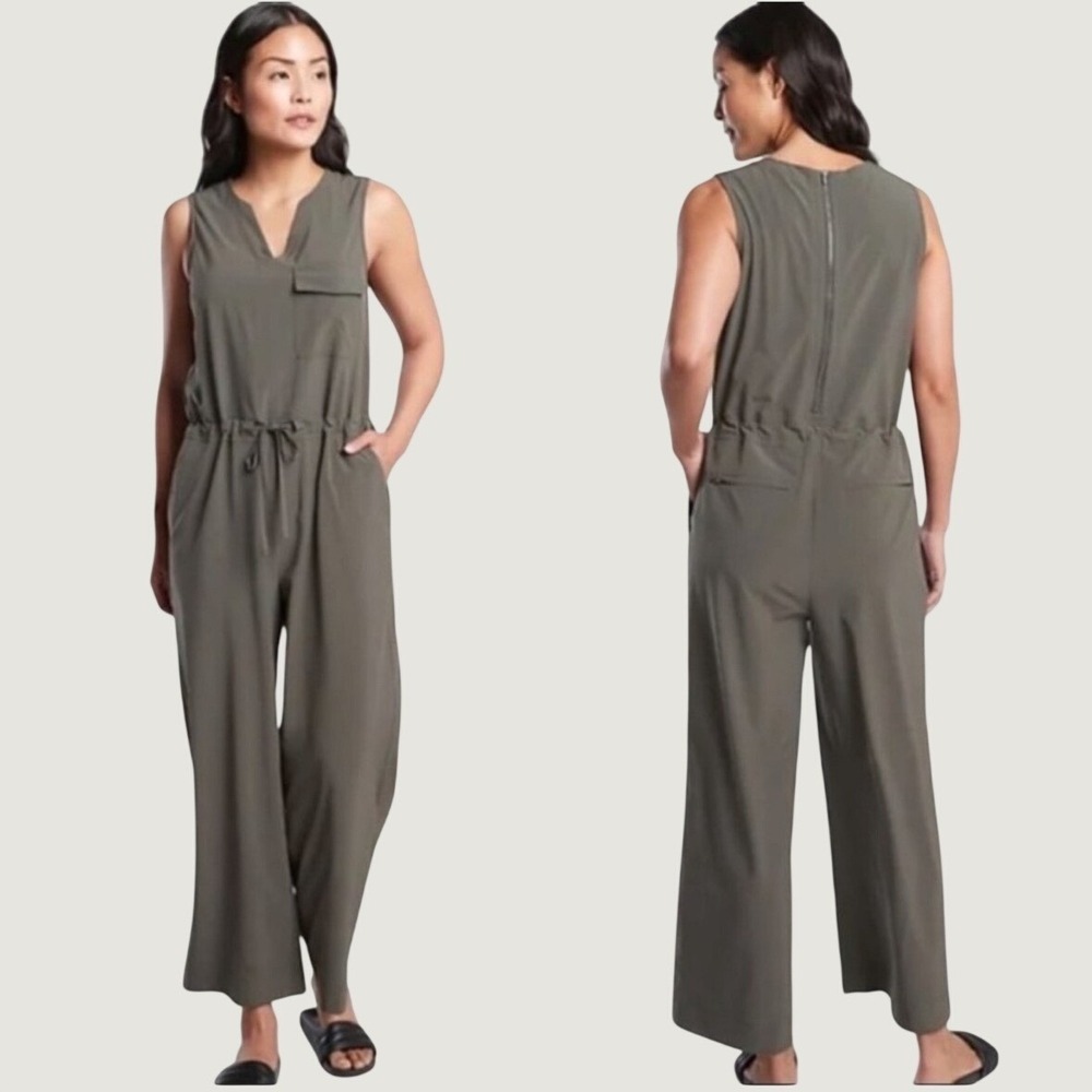 Athleta Topanga Crop Jumpsuit‎ Olive Green Size Small Wide Leg Overalls EUC